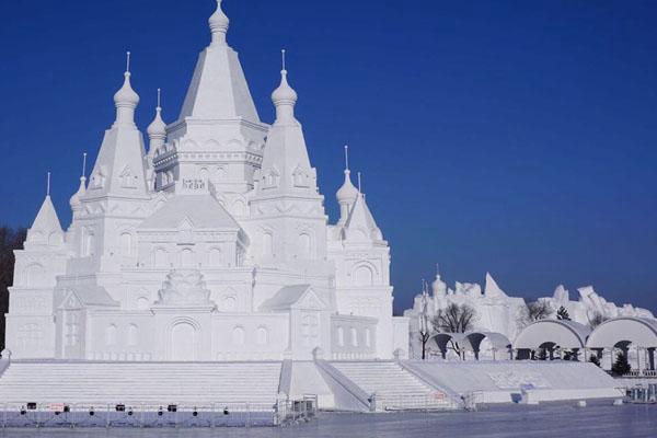 冬季哈尔滨免费旅游景点有哪些 雪乡旅游风景区必去