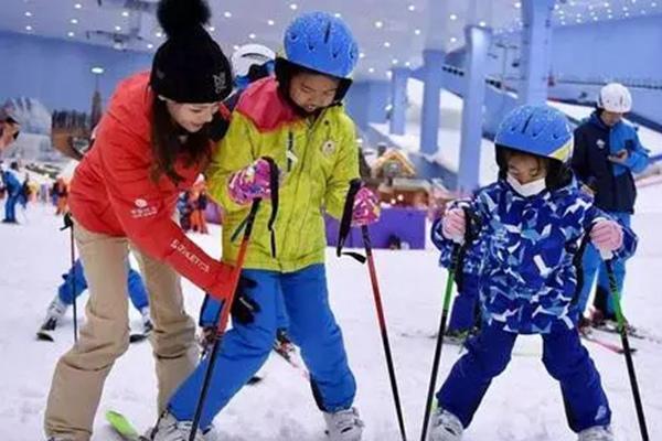 哈尔滨亚布力滑雪旅游度假区什么时候开放