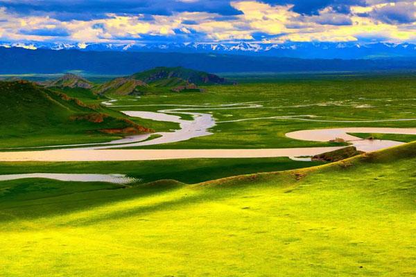 新疆自驾游必去的好地方 最美旅游圣地